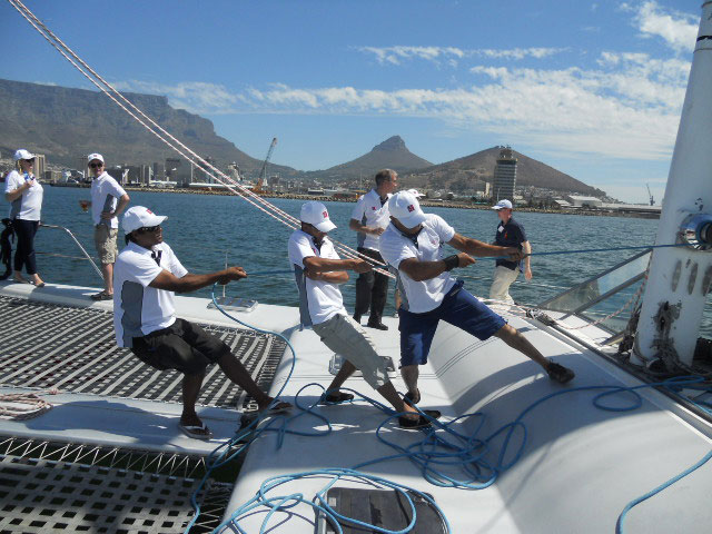 1 Hour - Tigresse Catamaran